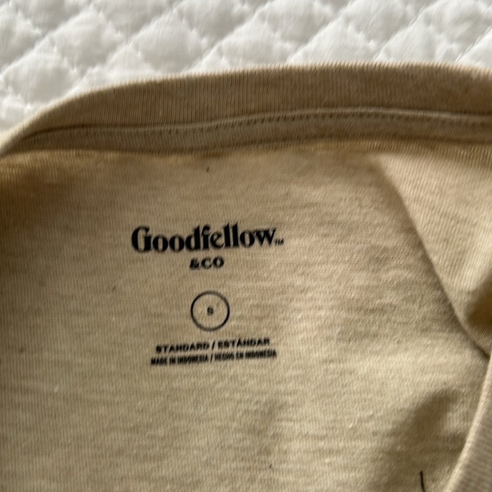 Good fellow  tee shirt size S great condition! - Picture 3 of 3
